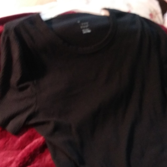 Top - Picture 2 of 2